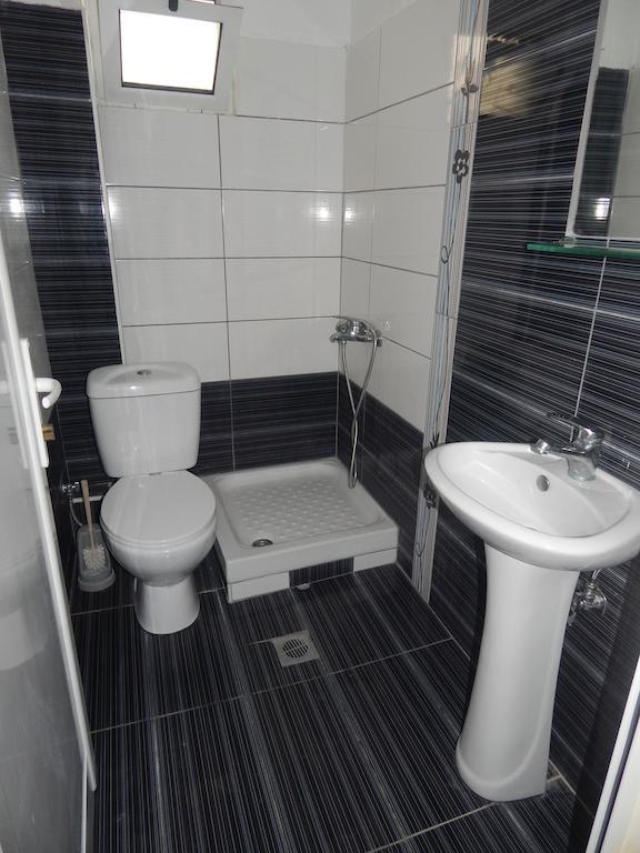 Filia Apartments Olympiaki Akti Room photo